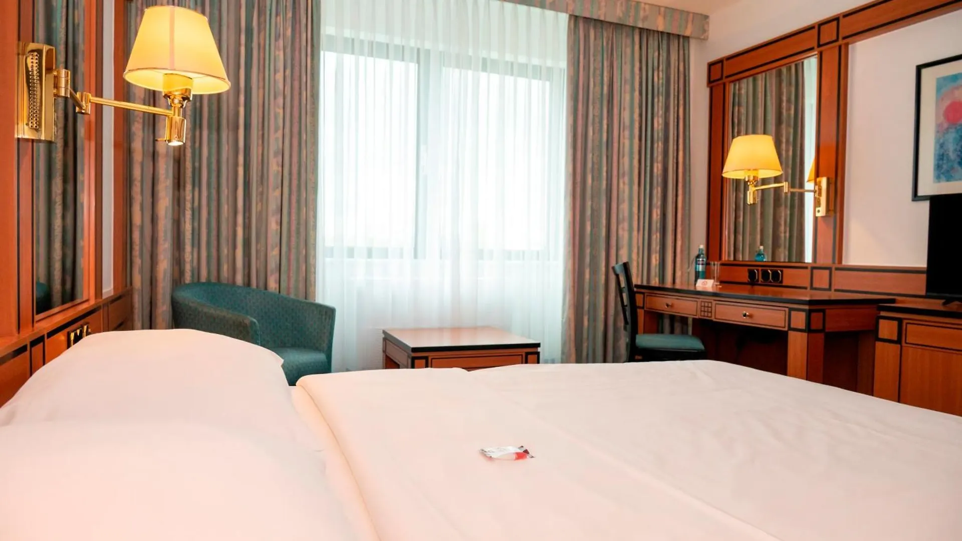Hotel Amadeus Frankfurt Frankfurt am Main 4*,  Deutschland